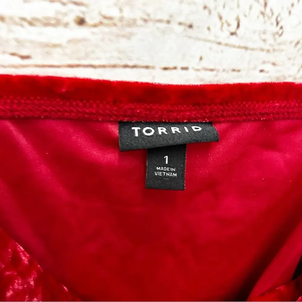TORRID Red Crushed Velvet Cowl Neck Camisole Top Size 1 (1X)